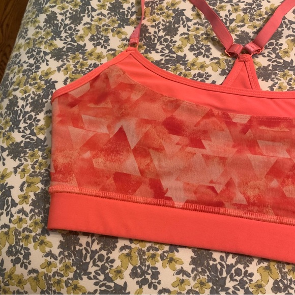 Columbia Power Mesh Sports Bra Size Medium - Picture 2 of 7